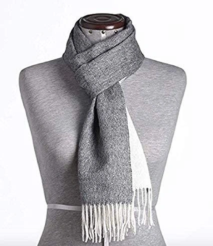 Cozy Chic: Baby Alpaca Scarf. Natural Grey & White. Luxurious Warmth. The Perfect Gift.